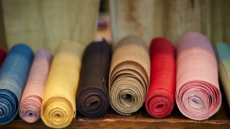 Potensi Ekspor Pakaian Jadi Medan: Peluang UMKM Tekstil Tembus Malaysia dan Singapura