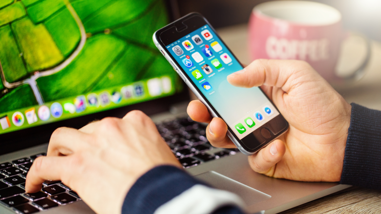 Mencari Buyer Ekspor Lewat Facebook: Strategi Gratis yang Terbukti Efektif