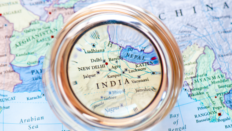 Ketentuan Ekspor ke India: Fokus pada Legalitas, Labelisasi, dan Pajak Impor