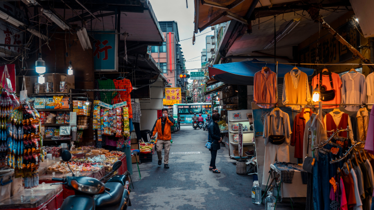 Mengapa Ekspor Bisa Menjadi Strategi Tepat untuk Meningkatkan Omzet