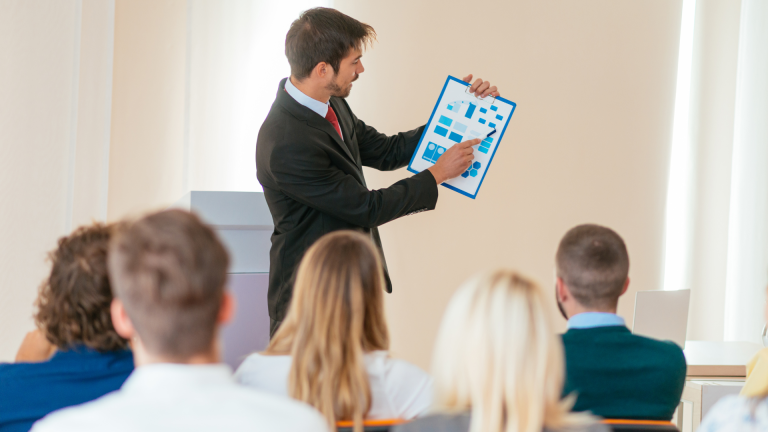 Dari Nol Jadi Go Global: Bagaimana Kelas Ekspor Membuka Jalan Menuju Pasar Dunia